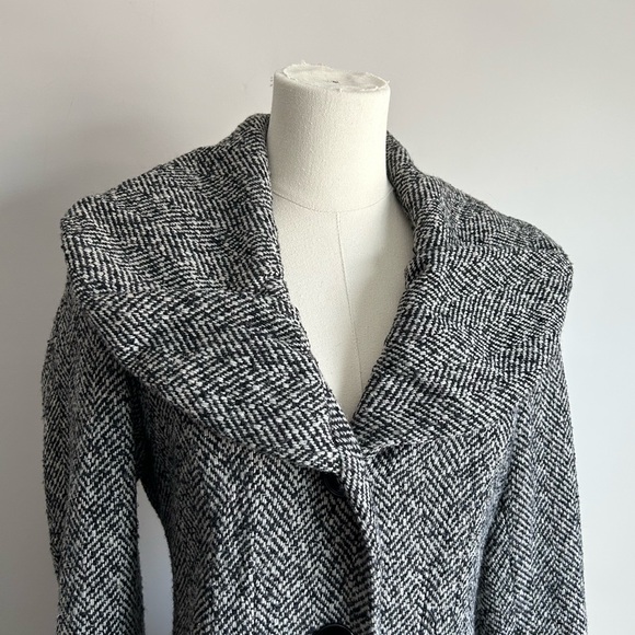 Express Y2k Black White Wool Blend Herringbone Coat Womens S - Picture 12 of 12